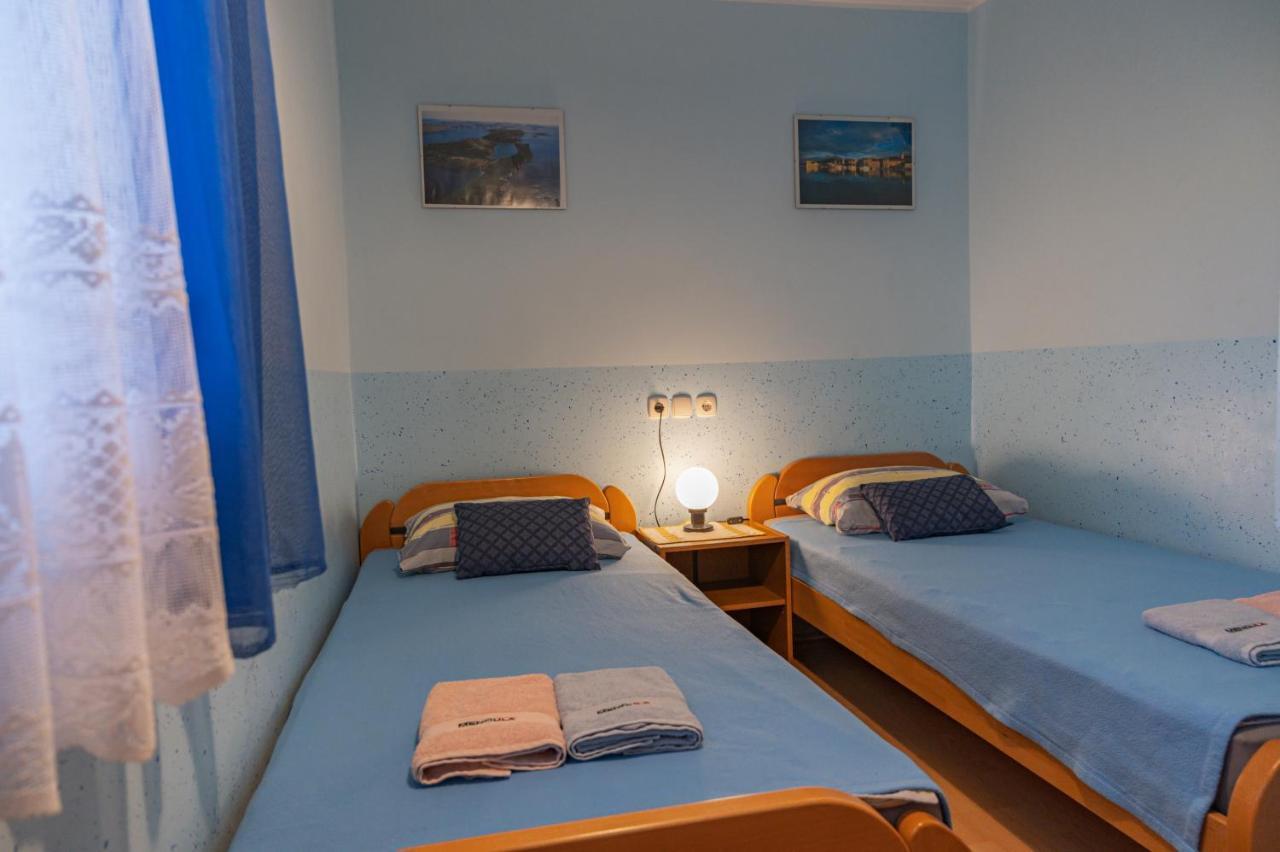 Апартаменты Apartmens Mendula Сень Экстерьер фото